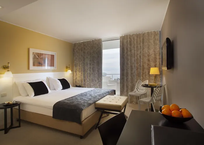 Laurus - Liburnia فندق 4*