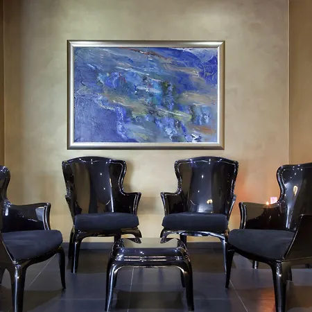 ホテル Laurus - Liburnia 4*