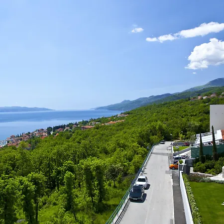 Laurus - Liburnia ホテル