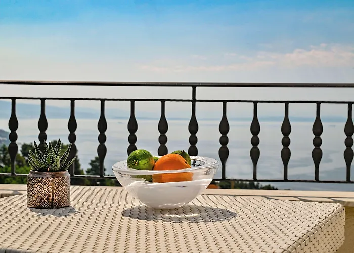 Laurus - Liburnia Abbázia