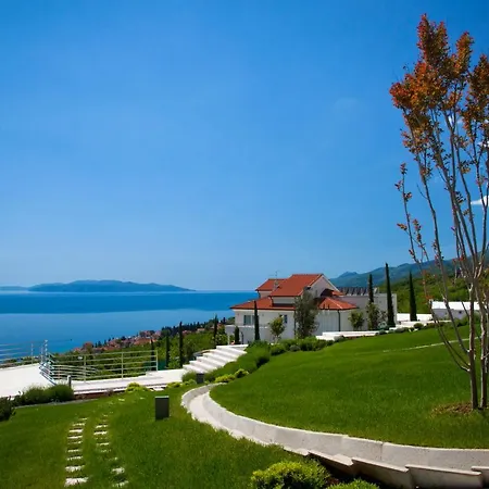 Laurus - Liburnia 오파티아